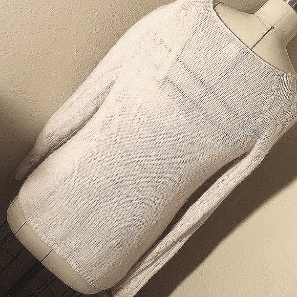 S J. CREW BARELY BLUSH WOOL & MOHAIR BLEND SEMI•SHEER DOLCE CABLE KNIT TOP - Picture 3 of 9